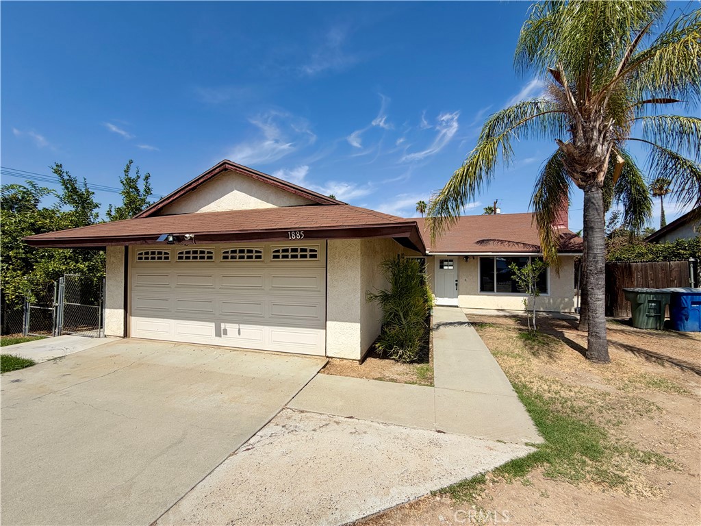 1885 Illinois Avenue Riverside, CA 92507 - Photo 29 of 30 Front of garage