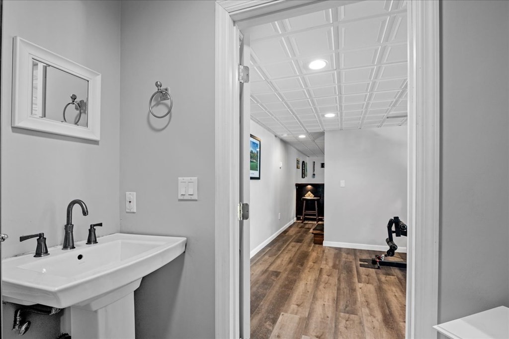 2 Harding Lane Sturbridge, MA 01518 - Photo 32 of 42 a view of a hallway with workspace and entryway