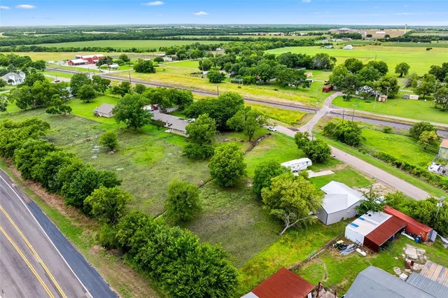 $550,000 | 4295 County Road 1152, Greenville, TX 75401
