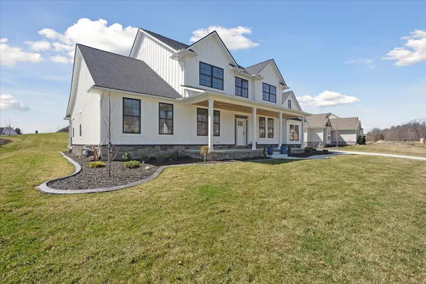 $869,900 | 1189 Invitational Drive, Metamora, MI 48455