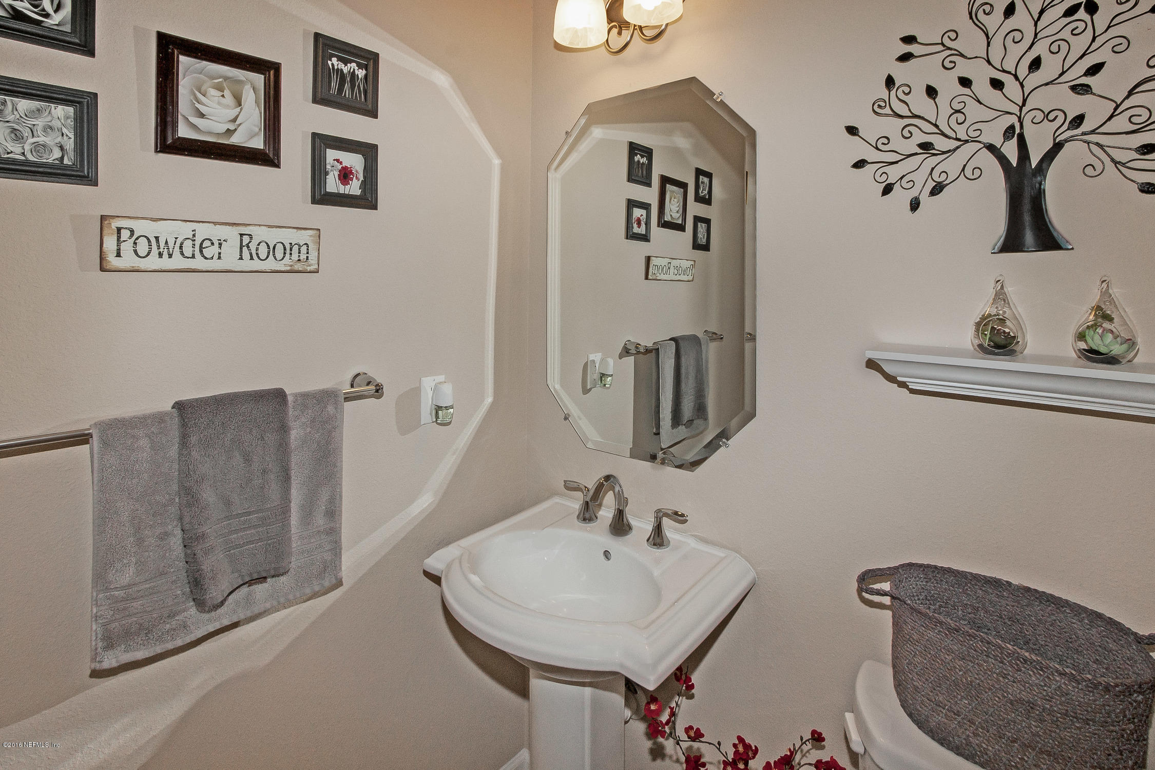 3854 Chasing Falls Road Orange Park, FL 32065 - Photo 14 of 38 powder_room
