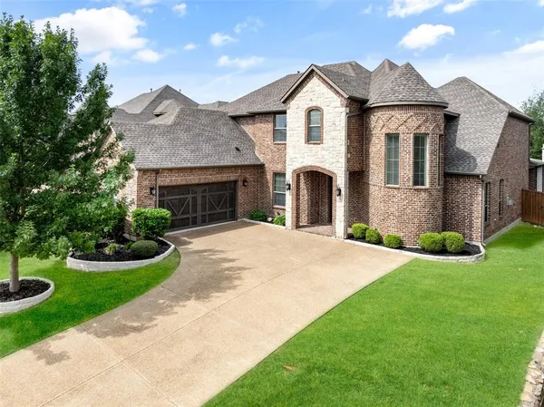 $685,000 | 7825 Woodcreek Way, Sachse, TX 75048