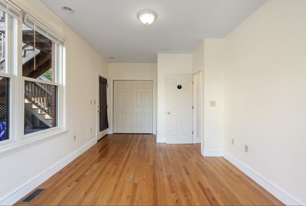 85 Fort Avenue, Unit 1 Boston, MA 02119 - Photo 7 of 20
