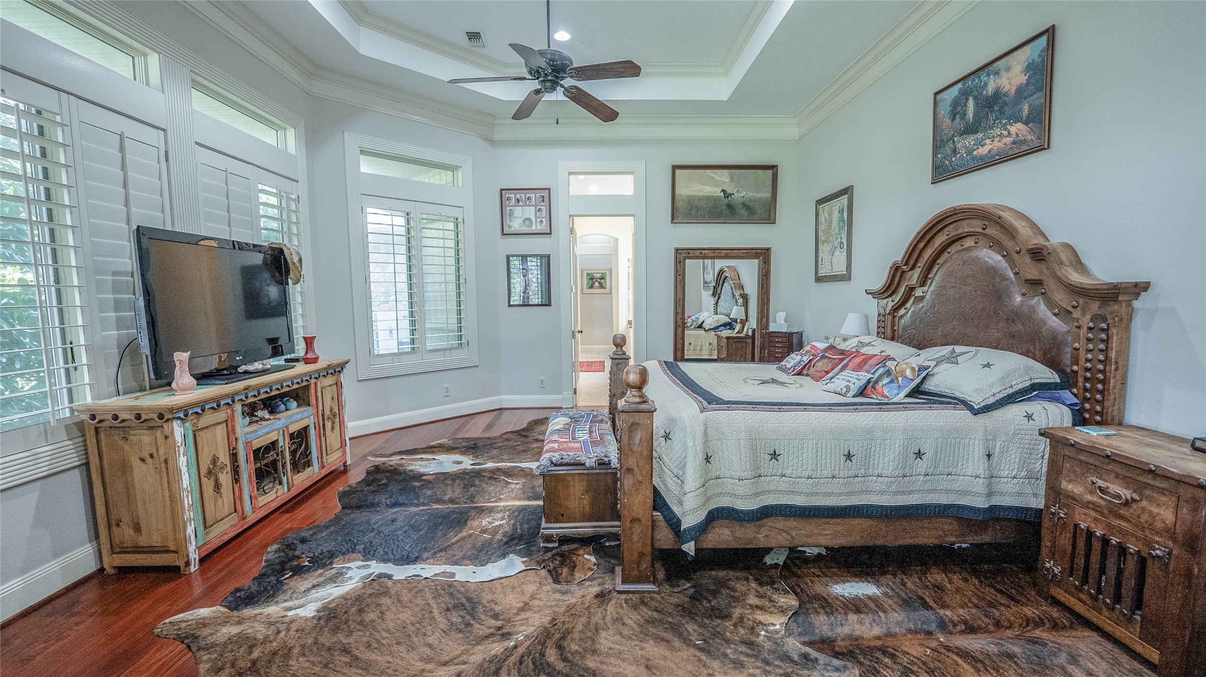 2042 22 Hills Road Gause, TX 77857 - Photo 21 of 50 a view of living room with furniture and a flat screen tv