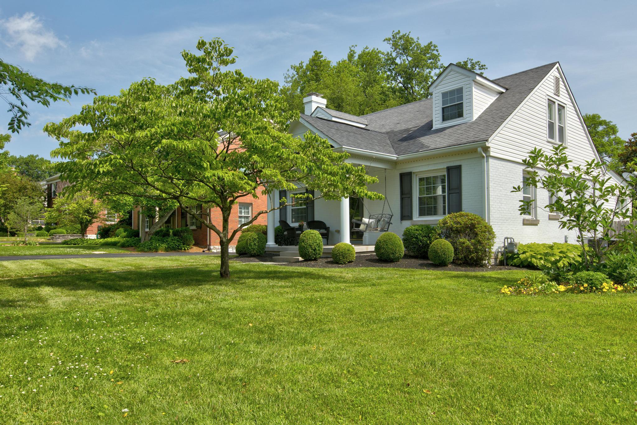 451 Hart Road Lexington, KY 40502 - Photo 3 of 44 5