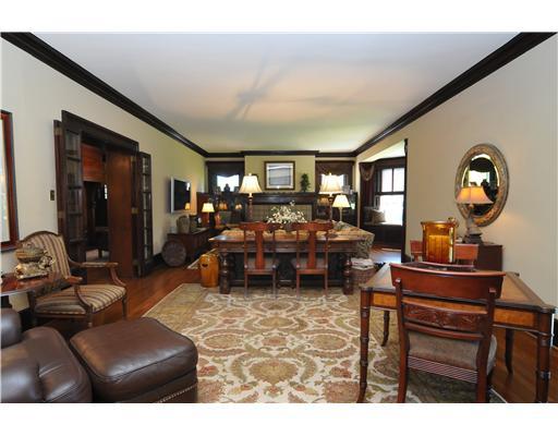 520 Pine Road Sewickley, PA 15143 - Photo 11 of 18 Family Room.