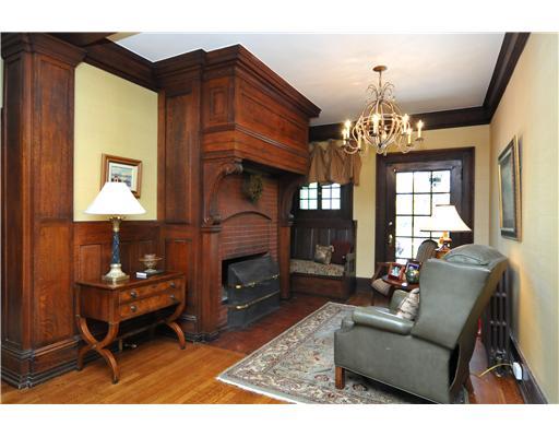 520 Pine Road Sewickley, PA 15143 - Photo 15 of 18 Entry/Foyer.