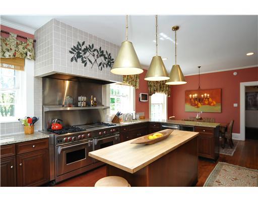 520 Pine Road Sewickley, PA 15143 - Photo 16 of 18 Kitchen.