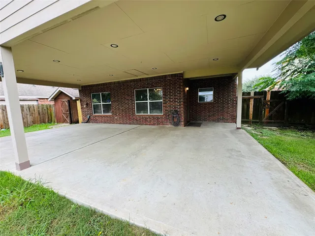 $2,000 | 12810 Gable Wind Mill Lane, Houston, TX 77044