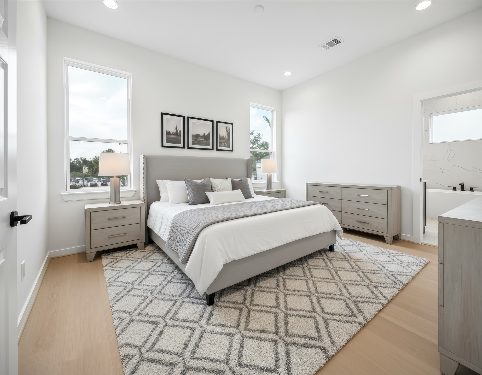 817 Thornton Road, Unit G Houston, TX 77018 - Photo 10 of 49 a bedroom with a bed and a window