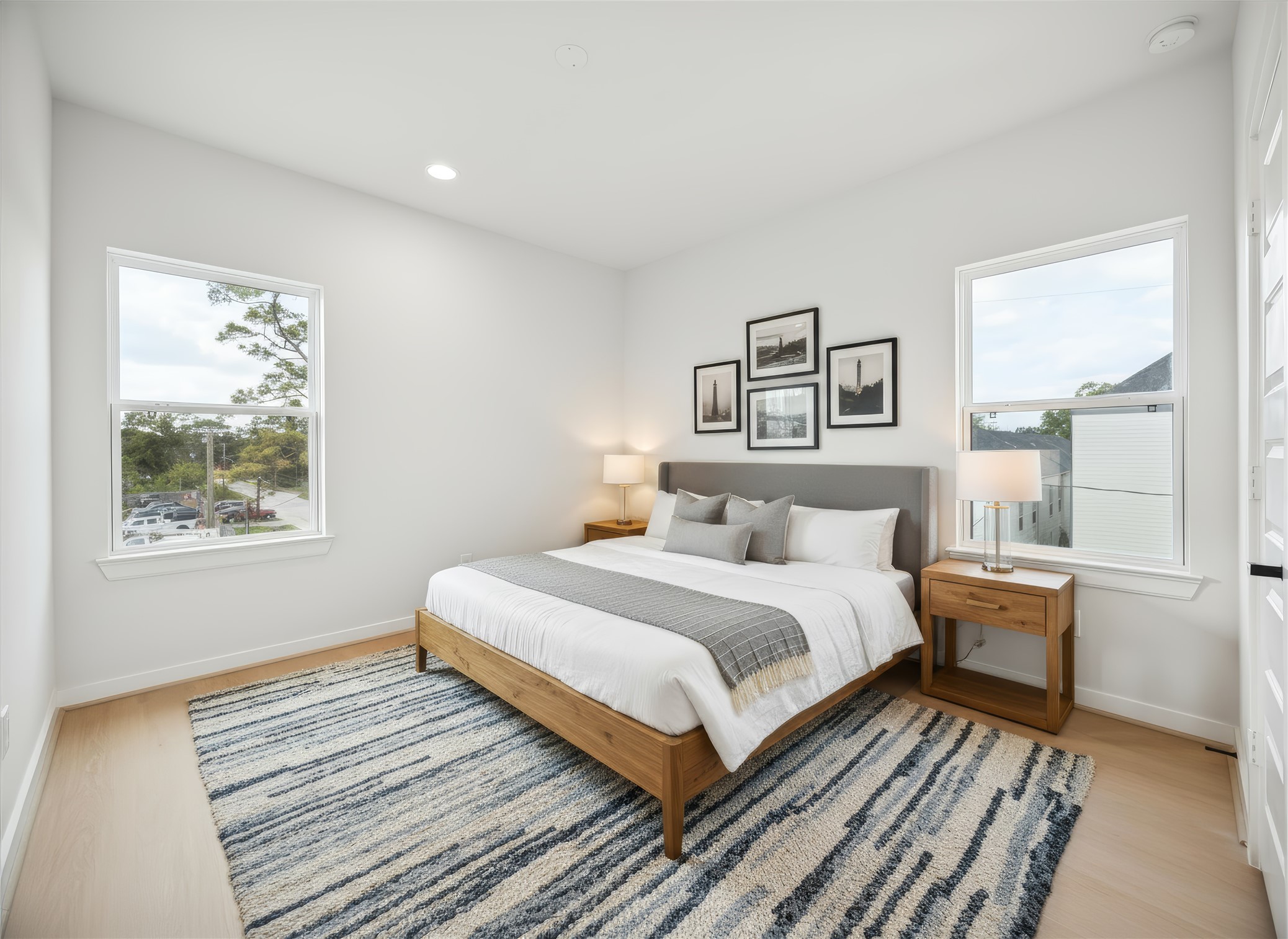 817 Thornton Road, Unit G Houston, TX 77018 - Photo 13 of 49 Secondary bedroom on the third floor that can also be a gameroom. *Virtually staged*