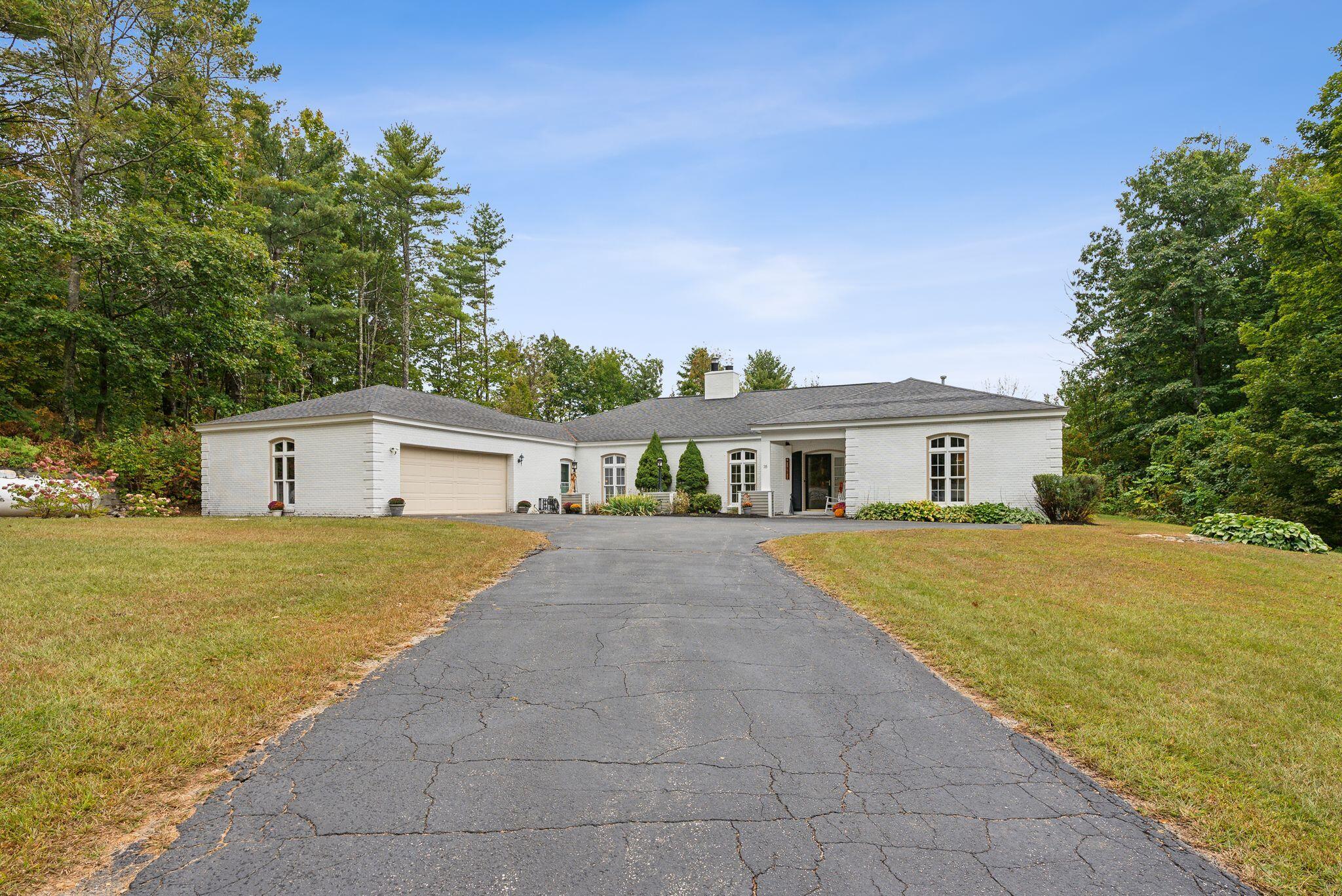 35 Maple Hill Road Auburn, ME 04210 - Photo 2 of 65 Driveway