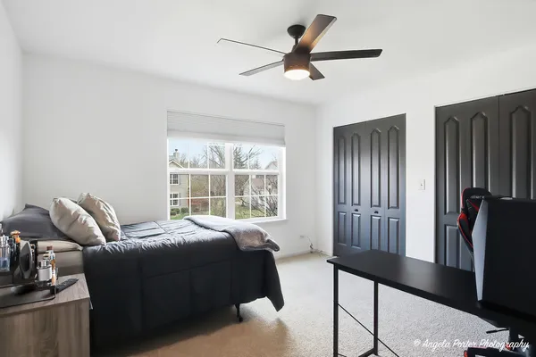 $575,000 | 2275 Walnut Glen Boulevard, Island Lake, IL 60042