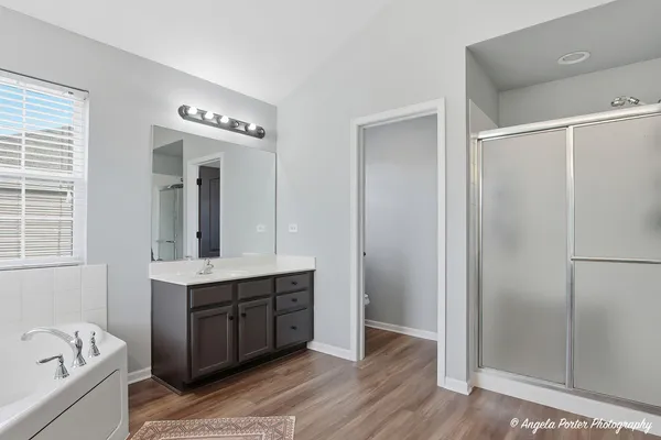 $575,000 | 2275 Walnut Glen Boulevard, Island Lake, IL 60042