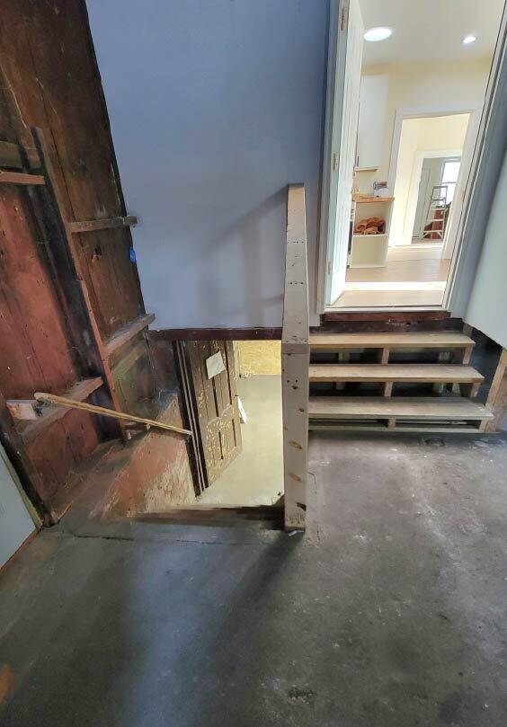 260 Fremont Street Manistee, MI 49660 - Photo 36 of 40 Garage Basement