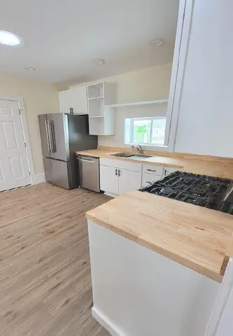 $269,000 | 260 Fremont Street, Manistee, MI 49660