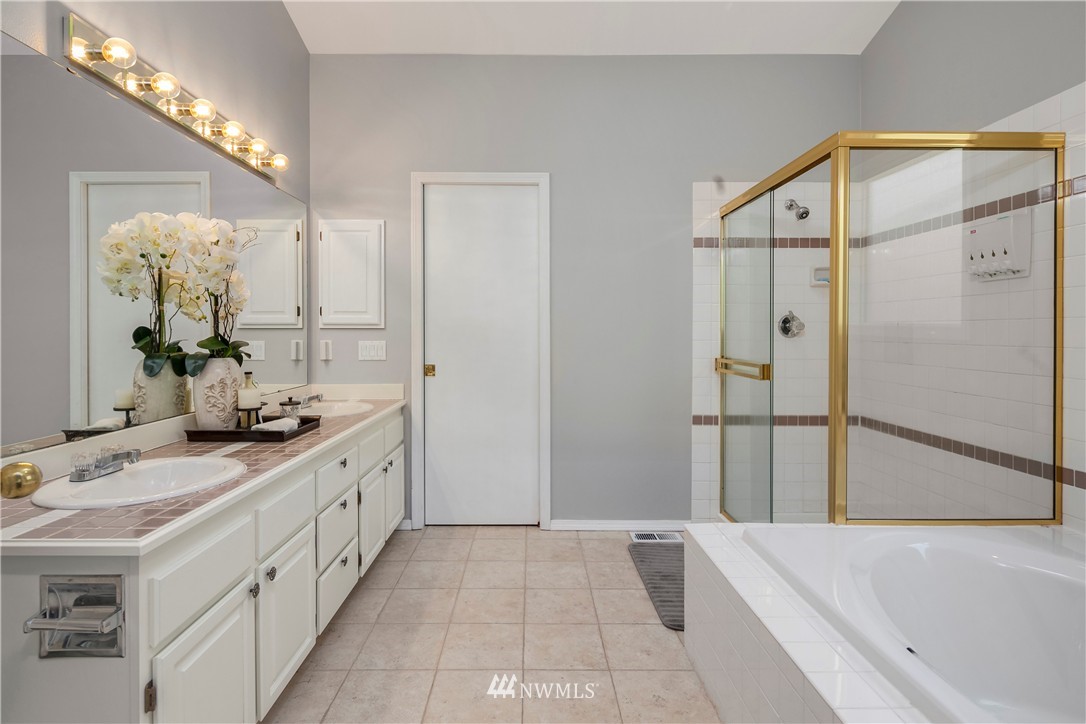 14902 91st Place Northeast Bothell, WA 98011 - Photo 14 of 25 Gallery Image 14