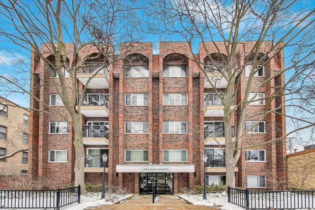 $350,000 | 420 Linden Avenue, Unit 502, Wilmette, IL 60091