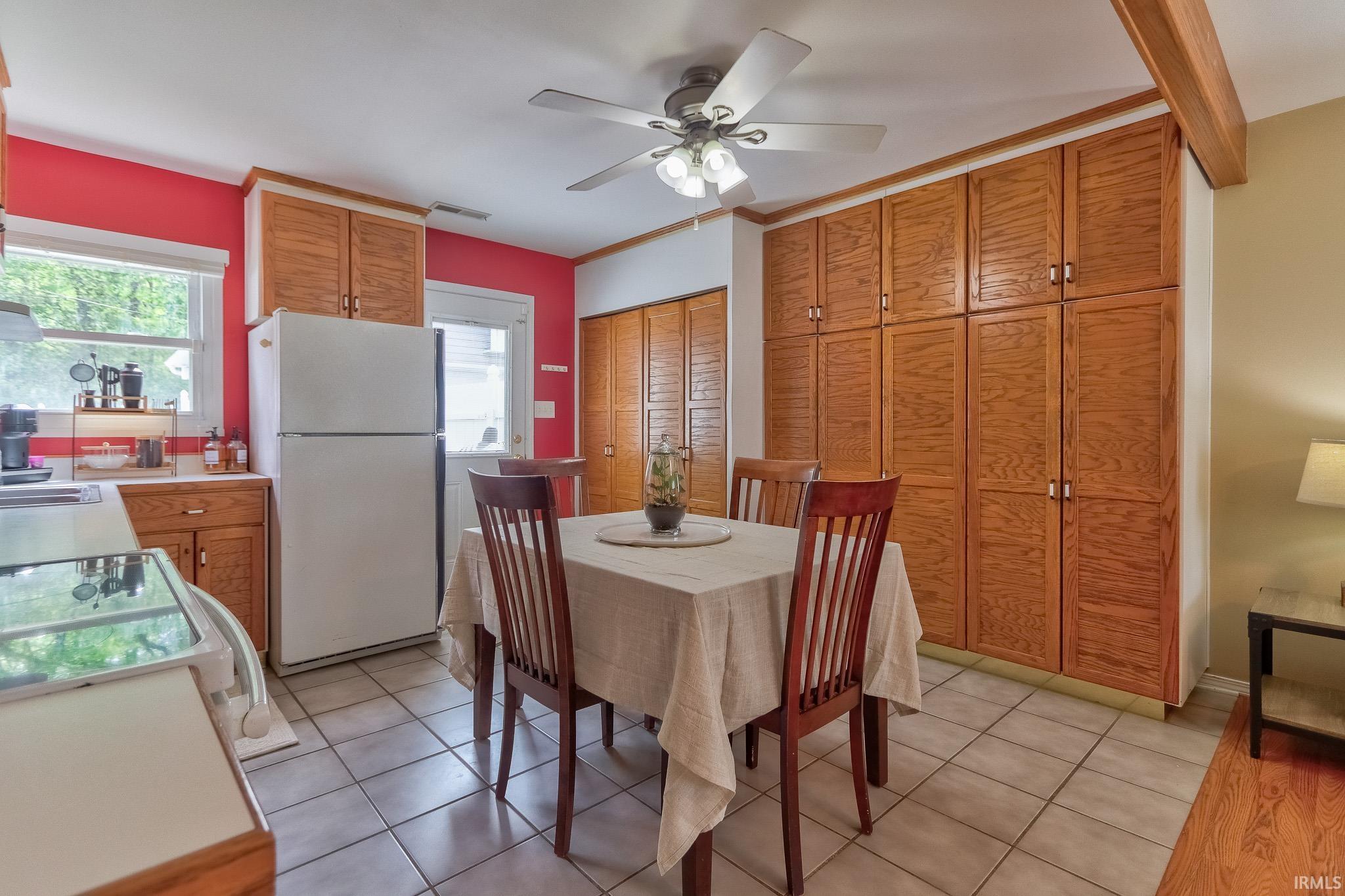 4813 Stratford Road Evansville, IN 47710 - Photo 12 of 35