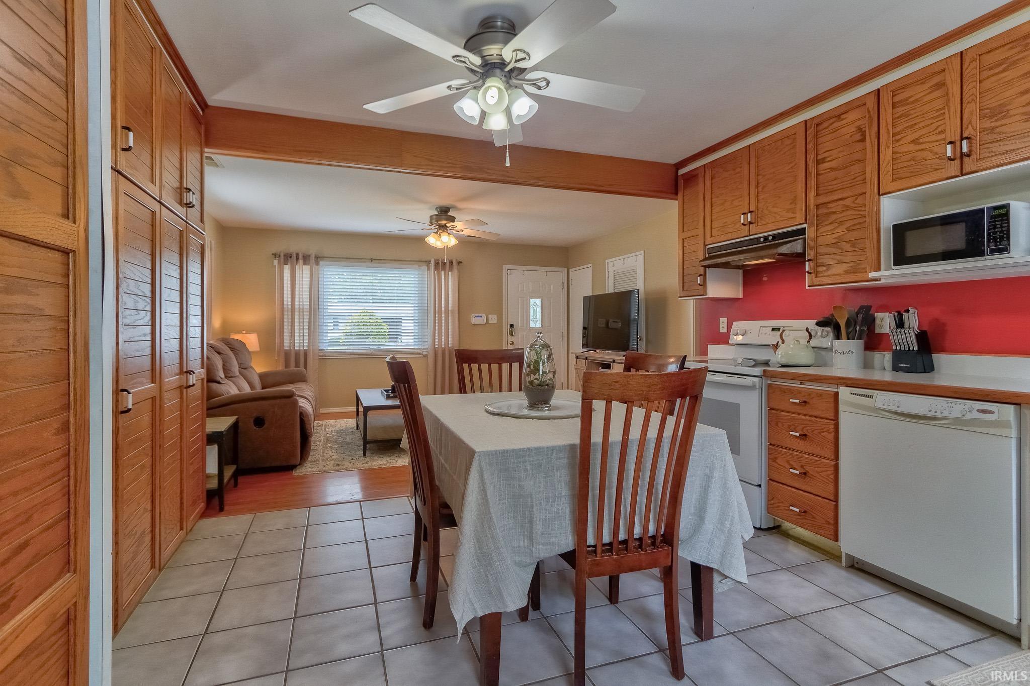 4813 Stratford Road Evansville, IN 47710 - Photo 14 of 35