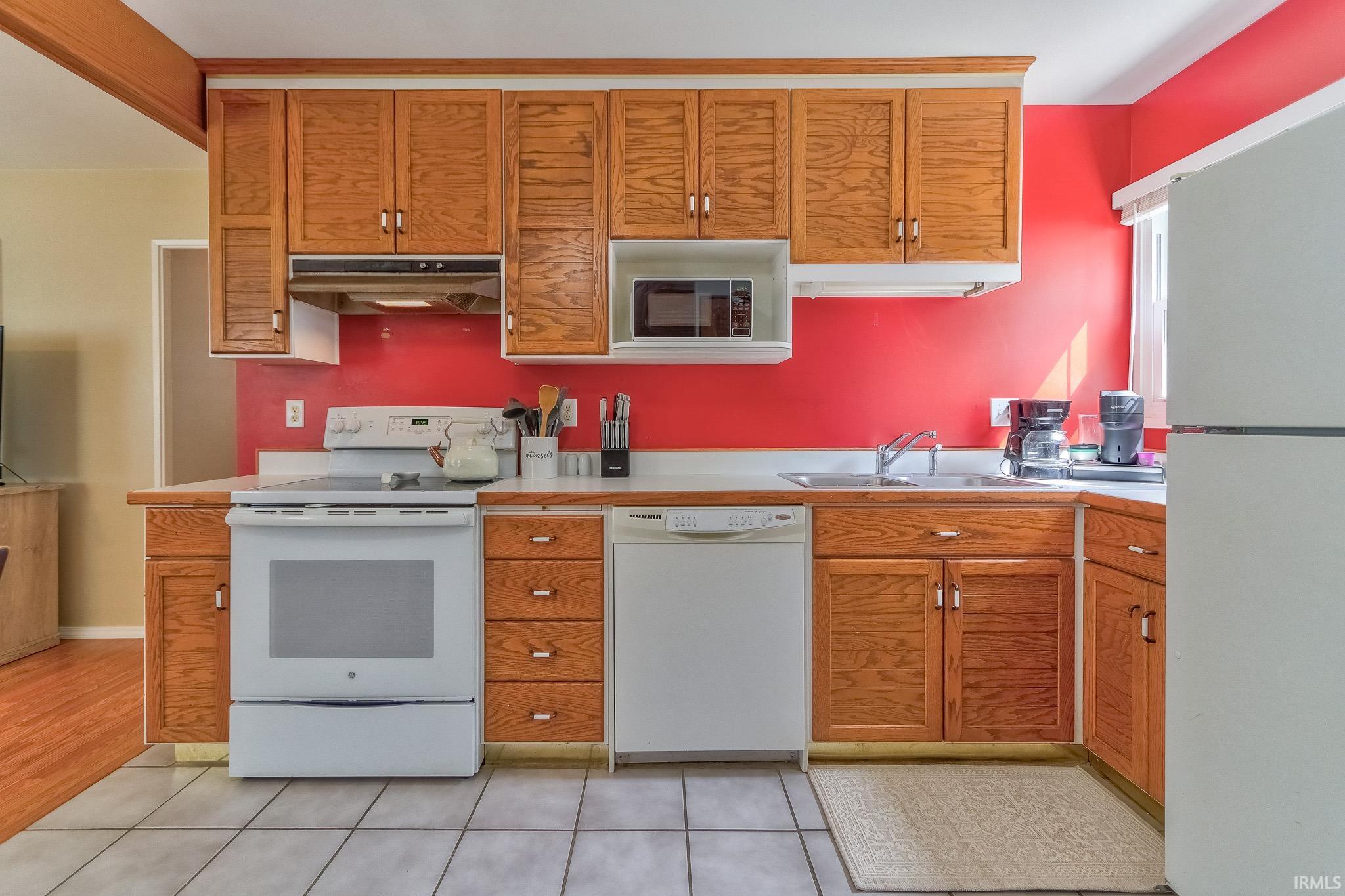 4813 Stratford Road Evansville, IN 47710 - Photo 15 of 35