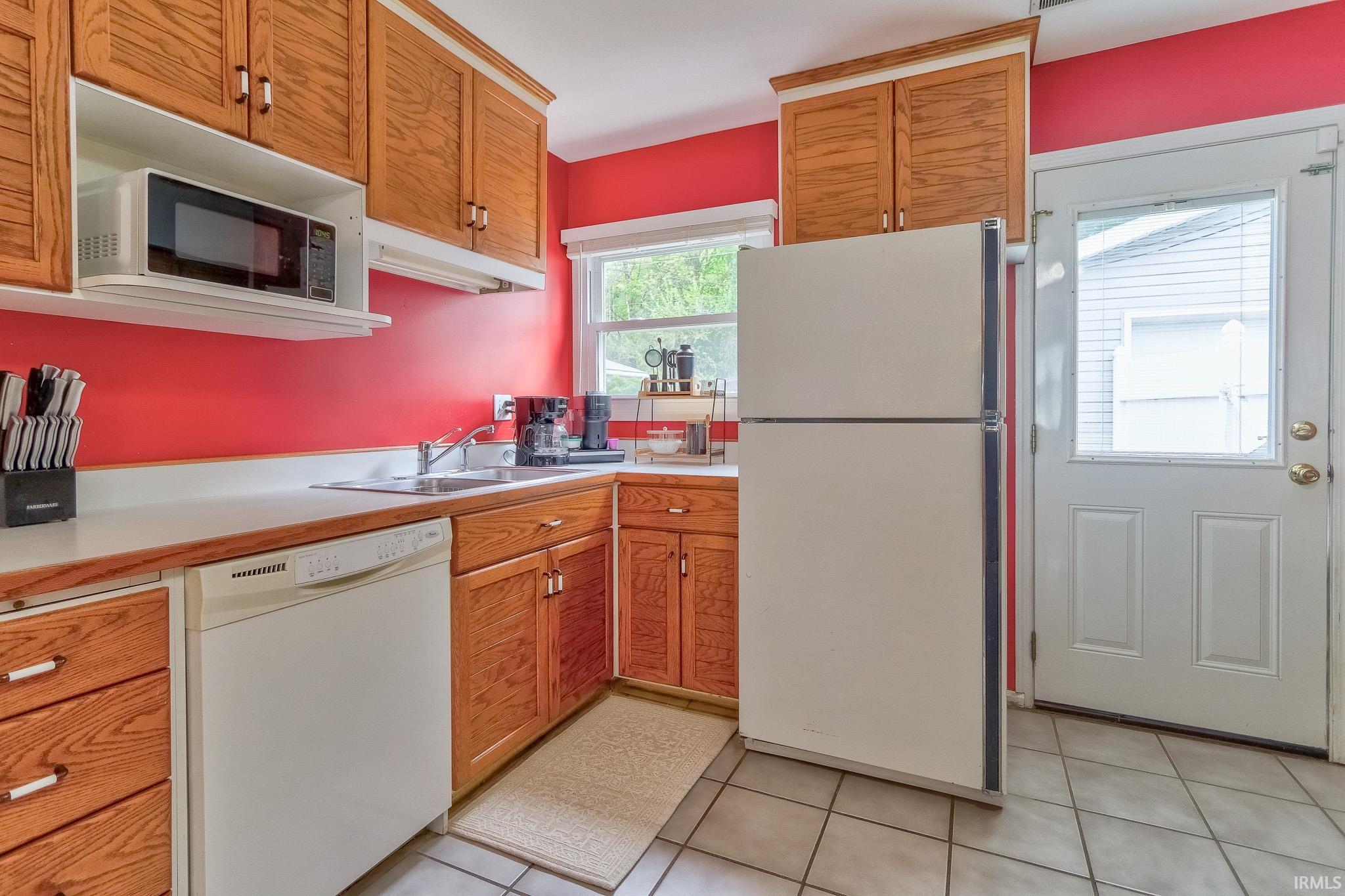 4813 Stratford Road Evansville, IN 47710 - Photo 16 of 35