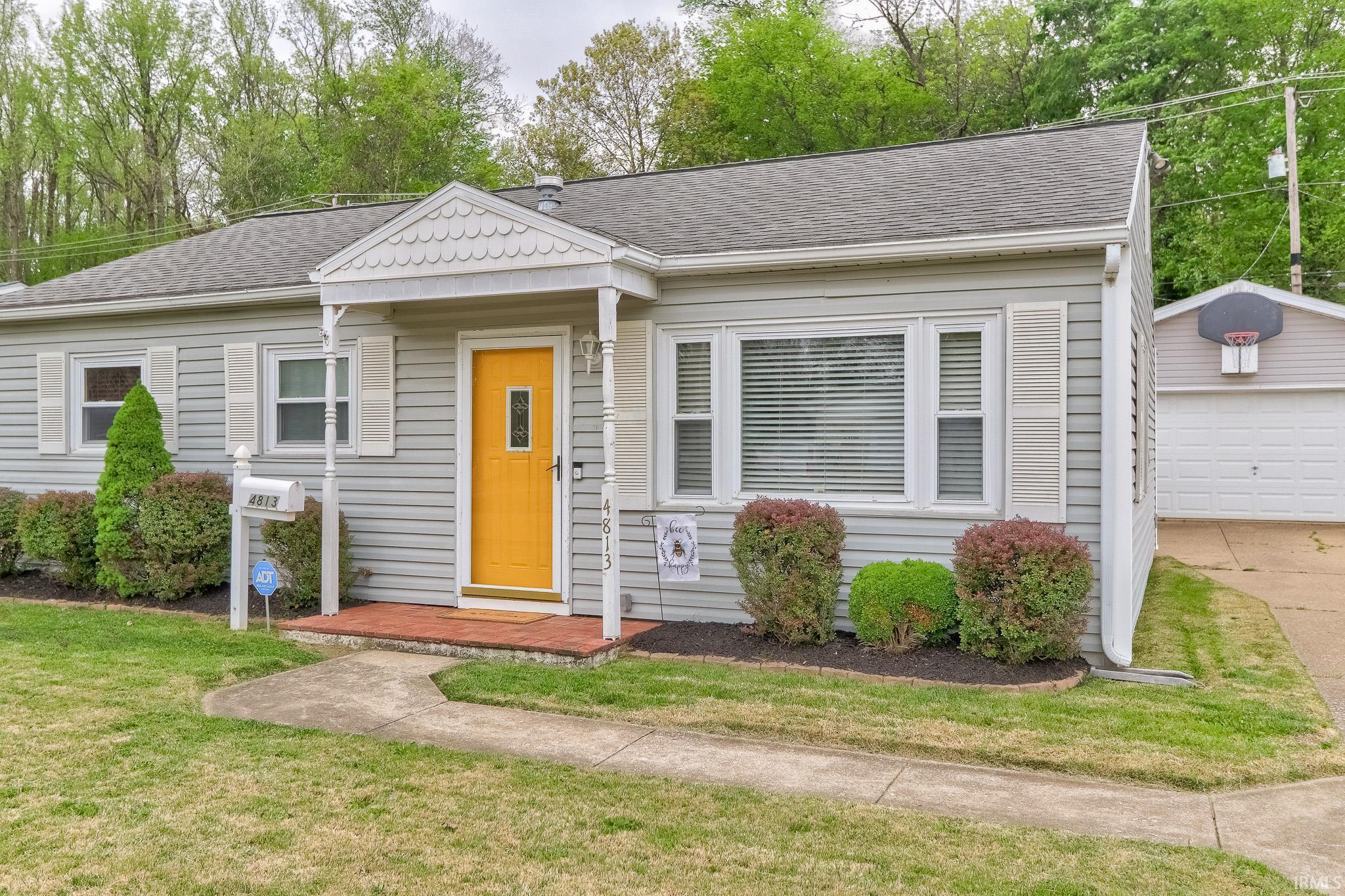 4813 Stratford Road Evansville, IN 47710 - Photo 35 of 35