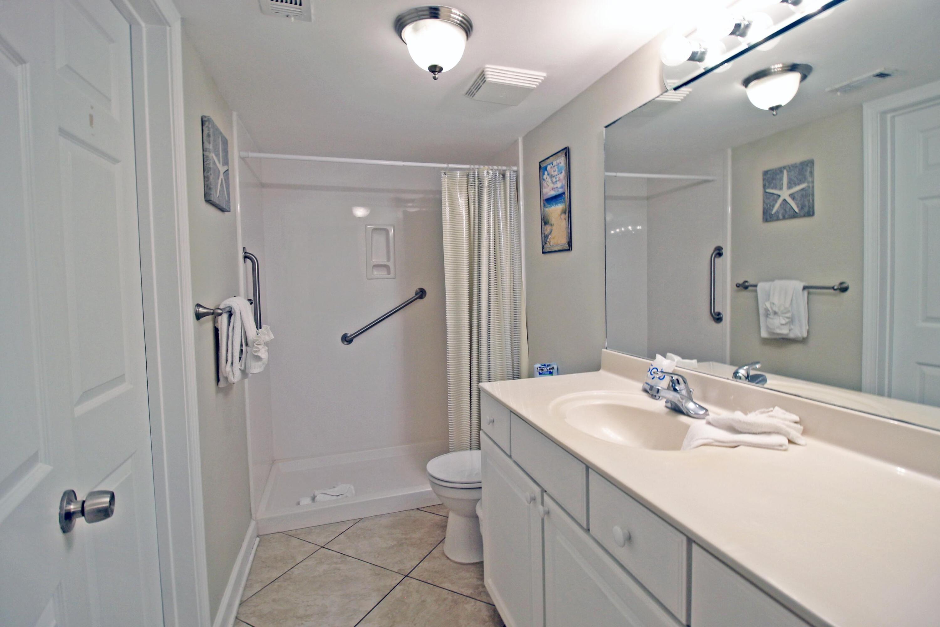 1114 Santa Rosa Boulevard, Unit 102 Fort Walton Beach, FL 32548 - Photo 27 of 54 IMG_4808