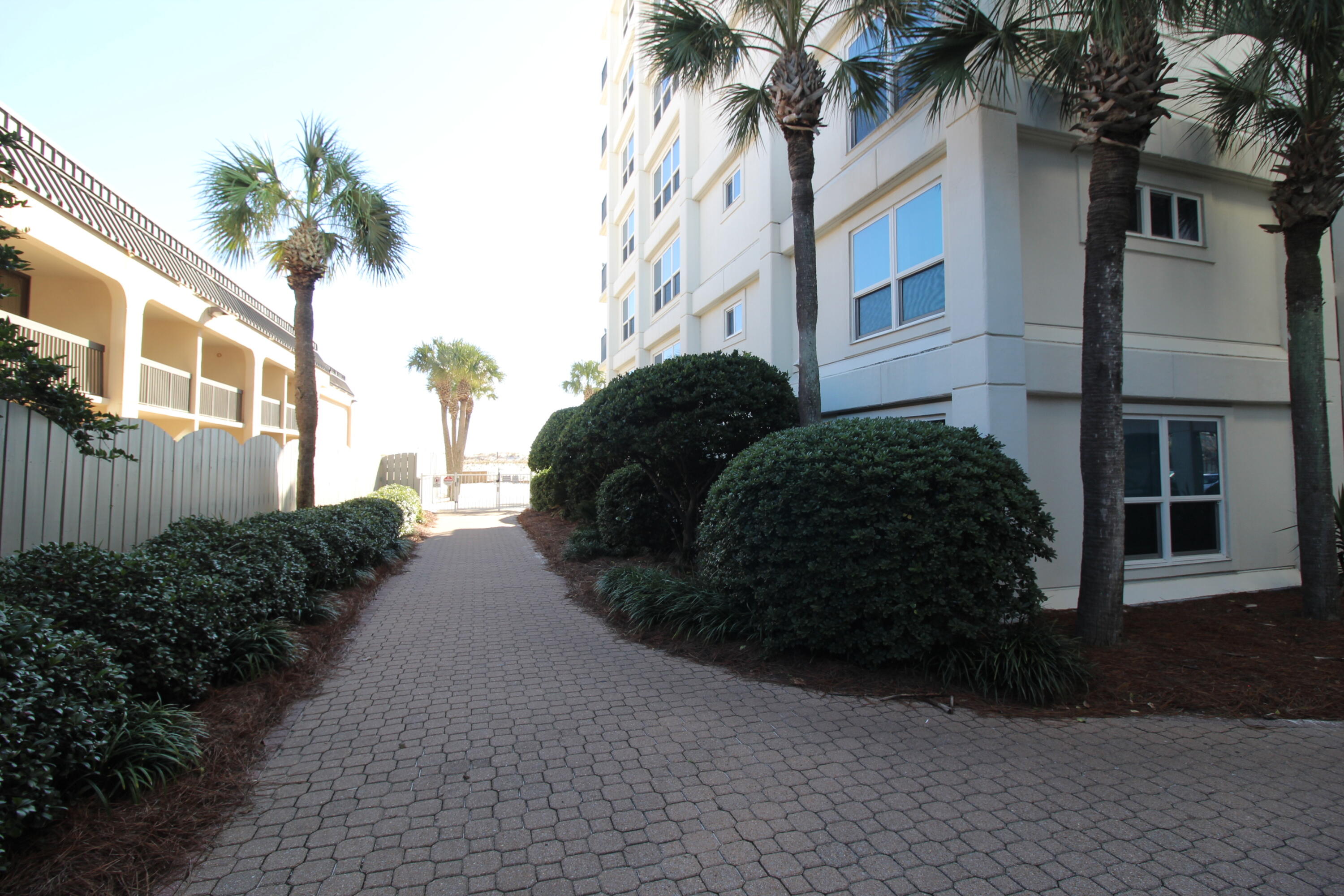 1114 Santa Rosa Boulevard, Unit 102 Fort Walton Beach, FL 32548 - Photo 51 of 54 IMG_4872