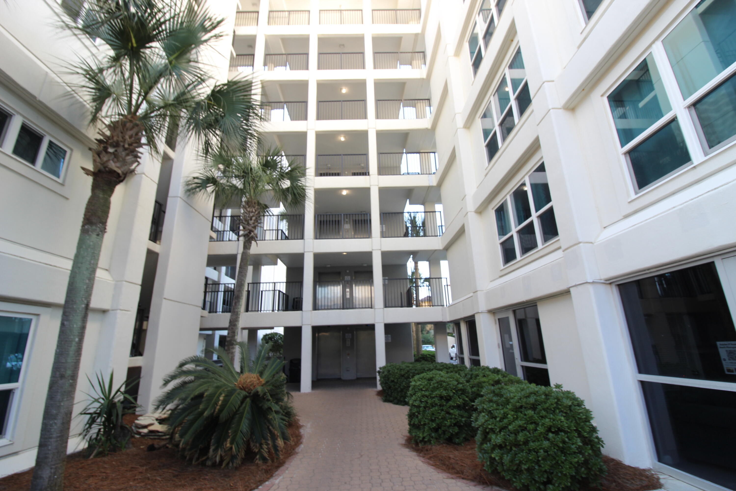 1114 Santa Rosa Boulevard, Unit 102 Fort Walton Beach, FL 32548 - Photo 52 of 54 IMG_4873