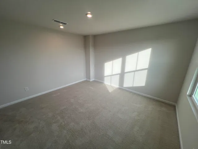 $2,095 | 154 Day Farm Drive, Lillington, NC 27546