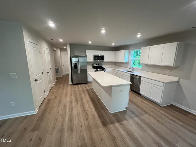 $2,095 | 154 Day Farm Drive, Lillington, NC 27546