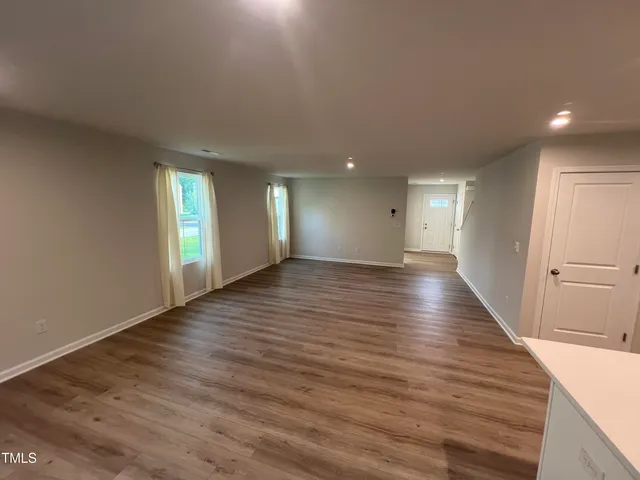 $2,095 | 154 Day Farm Drive, Lillington, NC 27546