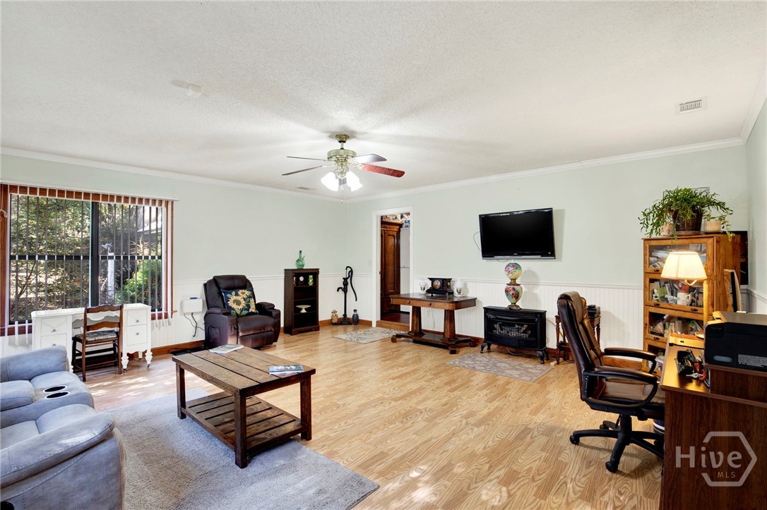 225 Tunie Miller Road Fleming, GA 31309 - Photo 23 of 41 Living/bonus