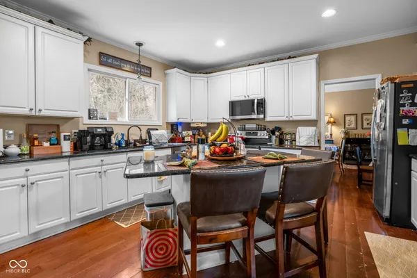 $640,000 | 11382 Royal Place, Carmel, IN 46032