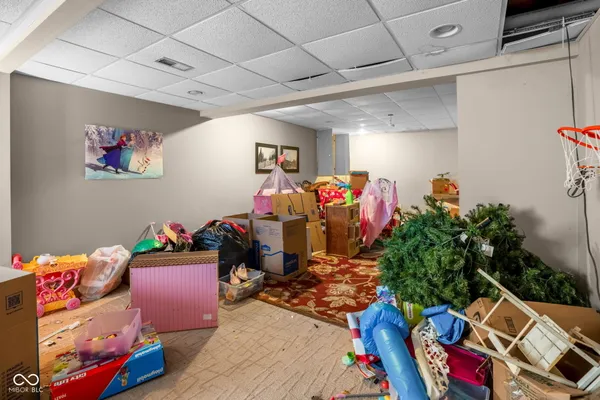 $640,000 | 11382 Royal Place, Carmel, IN 46032