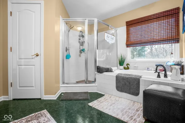 $640,000 | 11382 Royal Place, Carmel, IN 46032