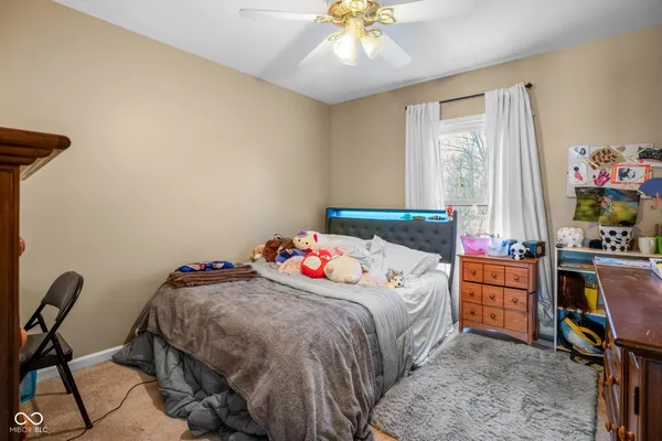 $640,000 | 11382 Royal Place, Carmel, IN 46032