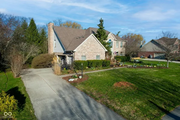 $640,000 | 11382 Royal Place, Carmel, IN 46032