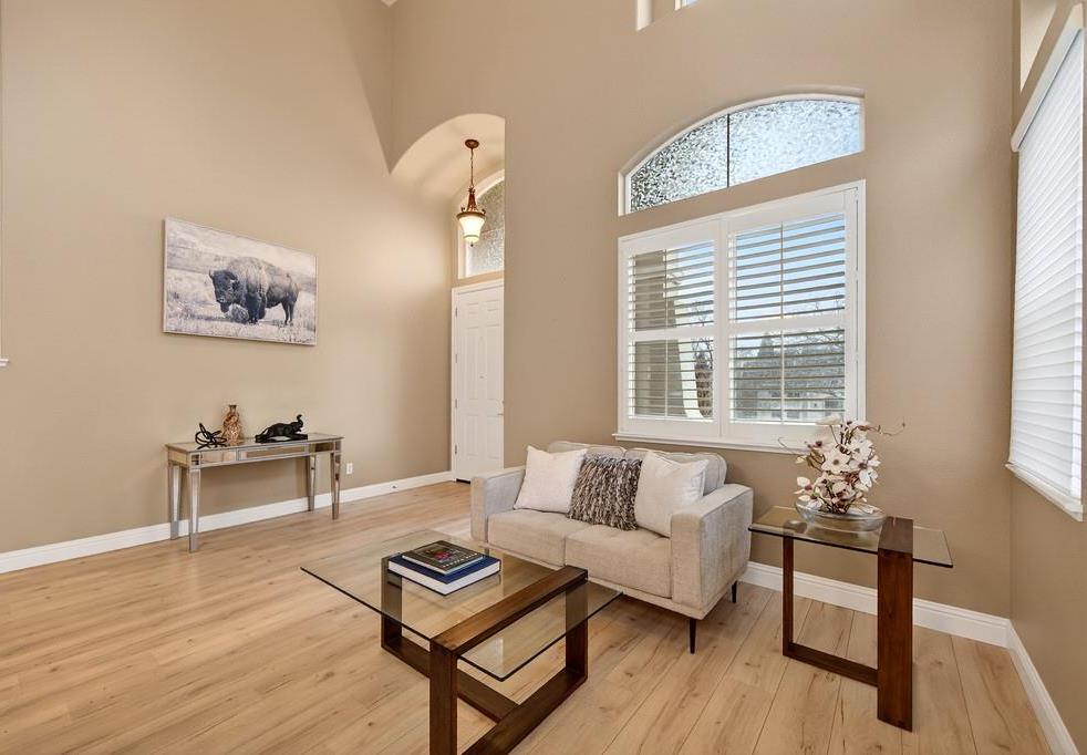 6406 Lobo Drive Rancho Murieta, CA 95683 - Photo 3 of 43