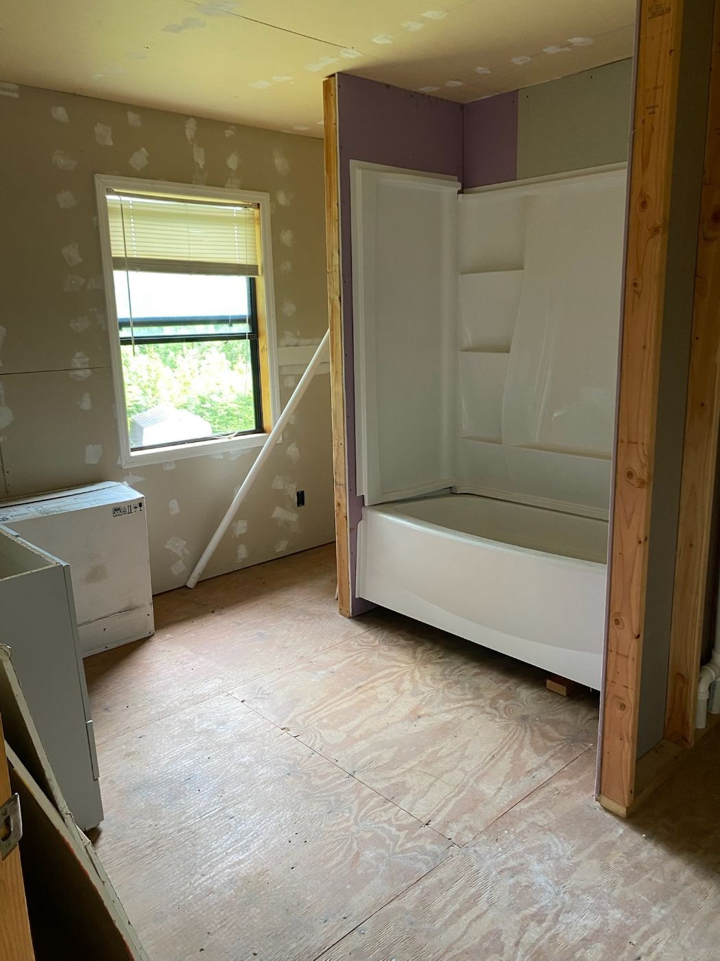 465 Zimmerman Road Hampshire, TN 38461 - Photo 12 of 23 a view of an empty room with a window