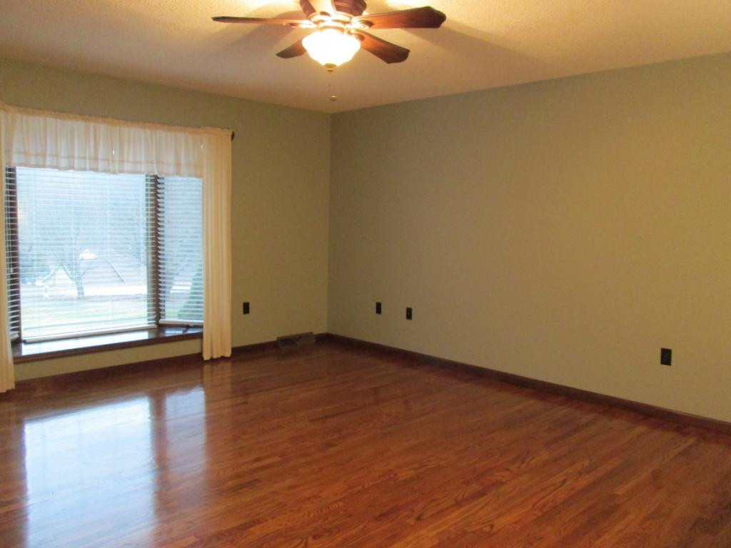 324 Booher Road Bristol, VA 24201 - Photo 12 of 36 Master Bedroom