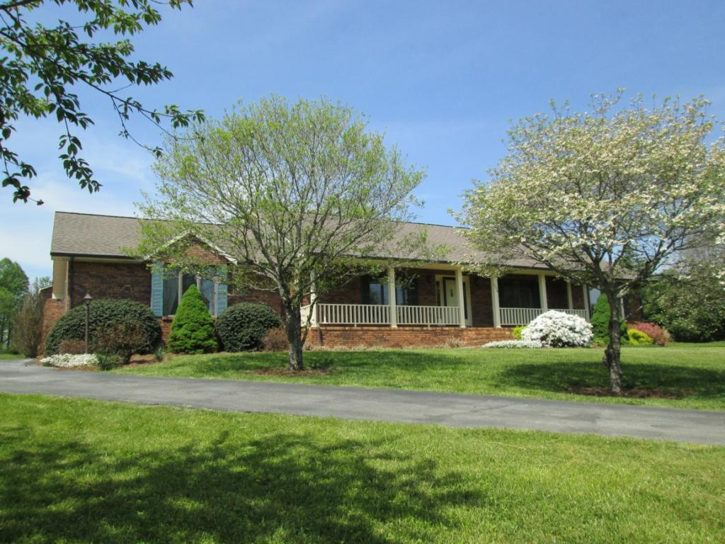 324 Booher Road Bristol, VA 24201 - Photo 34 of 36 More Front