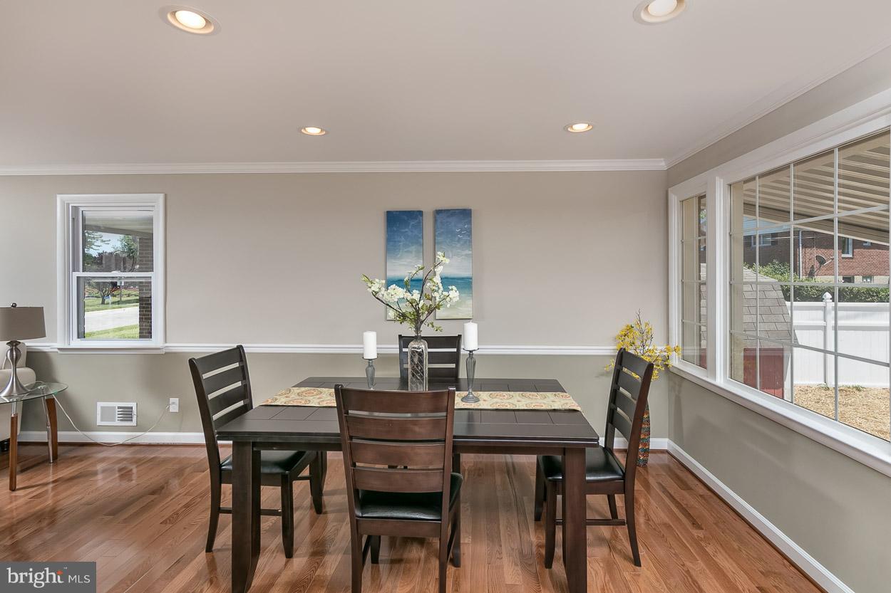 2309 Weathervane Road Baltimore, MD 21234 - Photo 10 of 30 Dining Room