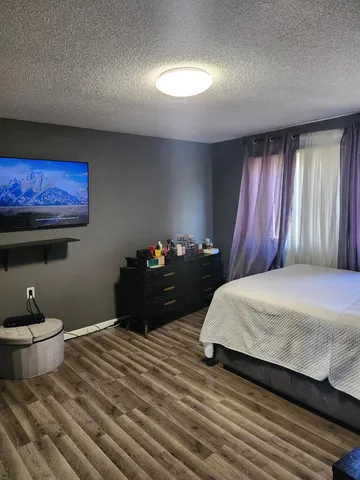 $324,999 | 8003 Fairfield Circle, Brooklyn Park, MN 55444