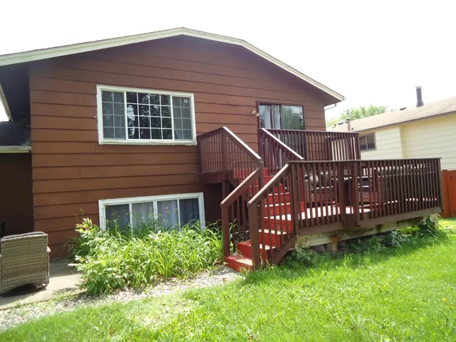 $324,999 | 8003 Fairfield Circle, Brooklyn Park, MN 55444