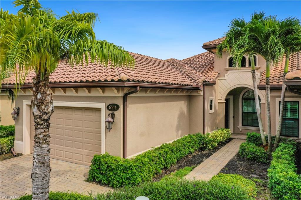 6564 Roma Way Naples, FL 34113 - Photo 3 of 33 Gallery Image 3