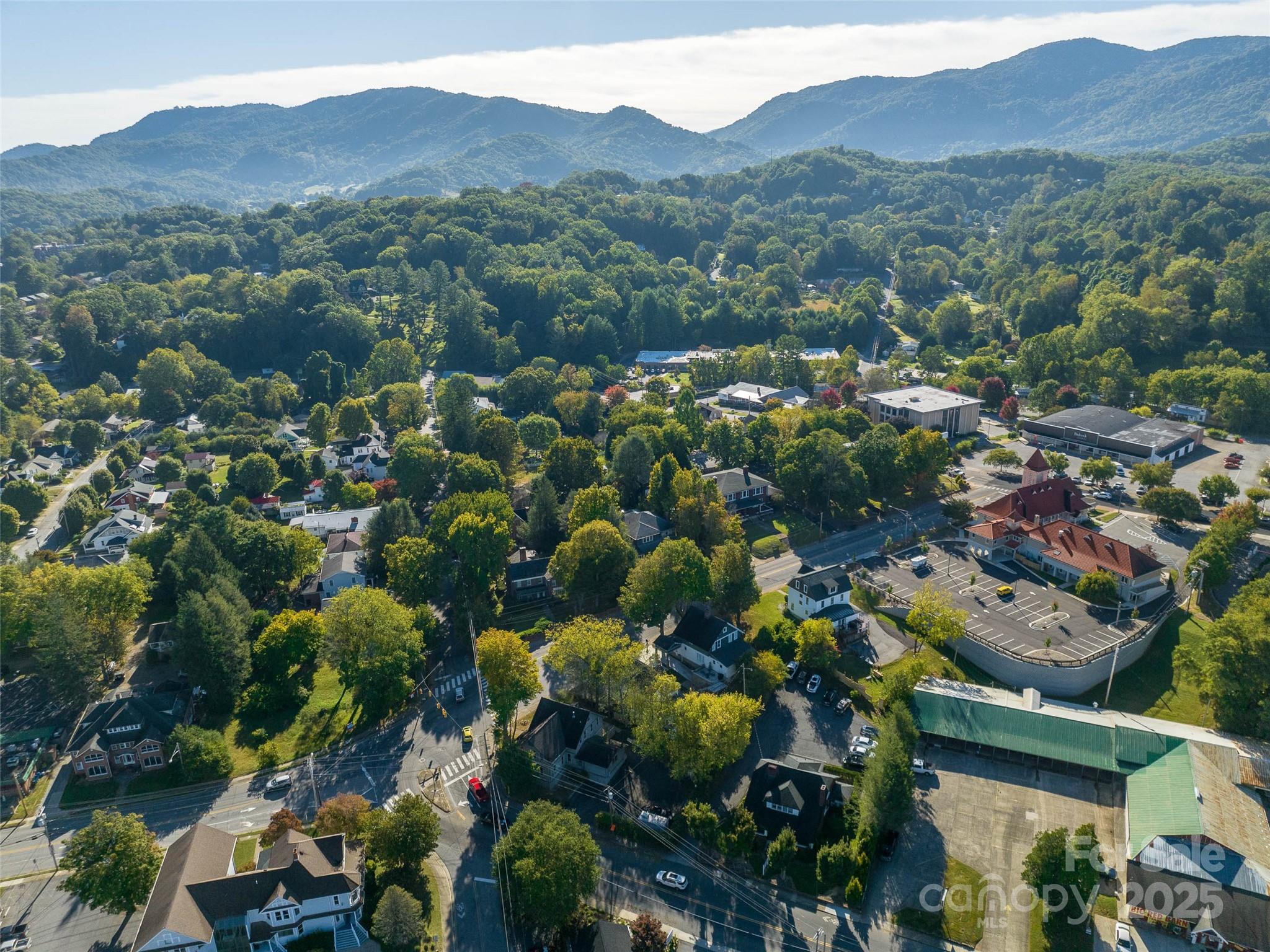 99 Walnut Street Waynesville, NC 28786 - Photo 31 of 34 a view of city and mountain