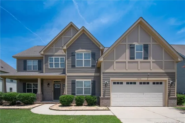 $455,000 | 3232 Winterwood Drive, Fayetteville, NC 28306