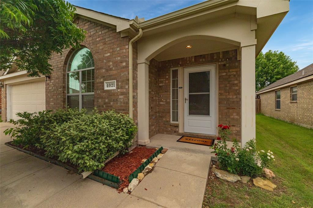 4021 Diamond Ridge Drive Fort Worth, TX 76244 - Photo 1 of 30